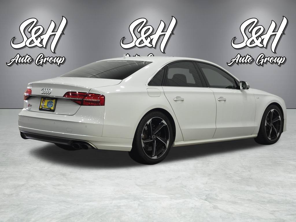 Used 2015 Audi S8 AWD/4WD image 22