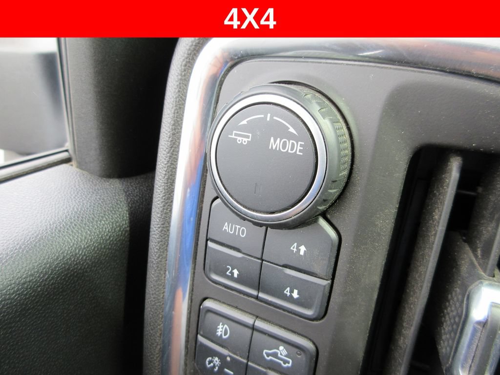 Certified 2020 Chevrolet Silverado 2500 LTZ w/ LTZ Convenience Package AWD/4WD image 28