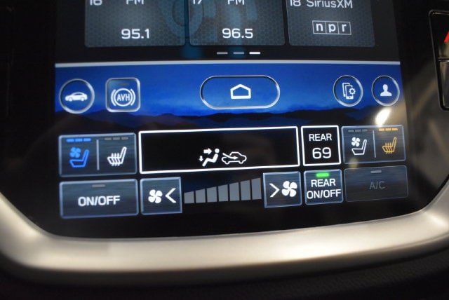 Used 2023 Subaru Ascent Touring w/ Popular Package #2A AWD/4WD image 28