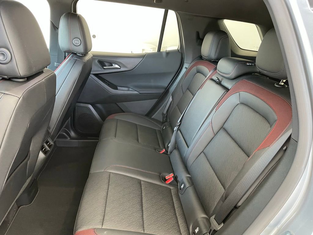 New 2026 Chevrolet Equinox RS w/ Safety and Technology Package image 13