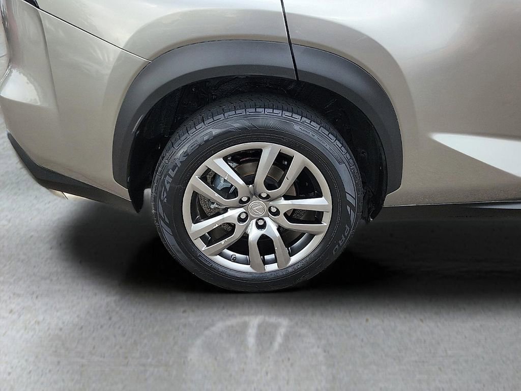 Used 2016 Lexus NX 200t FWD w/ Premium Package image 7