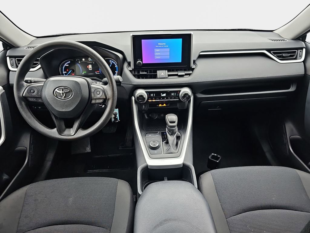 Used 2025 Toyota RAV4 LE image 10