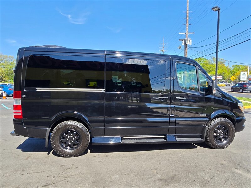 Used 2014 Mercedes-Benz Sprinter 2500 image 28