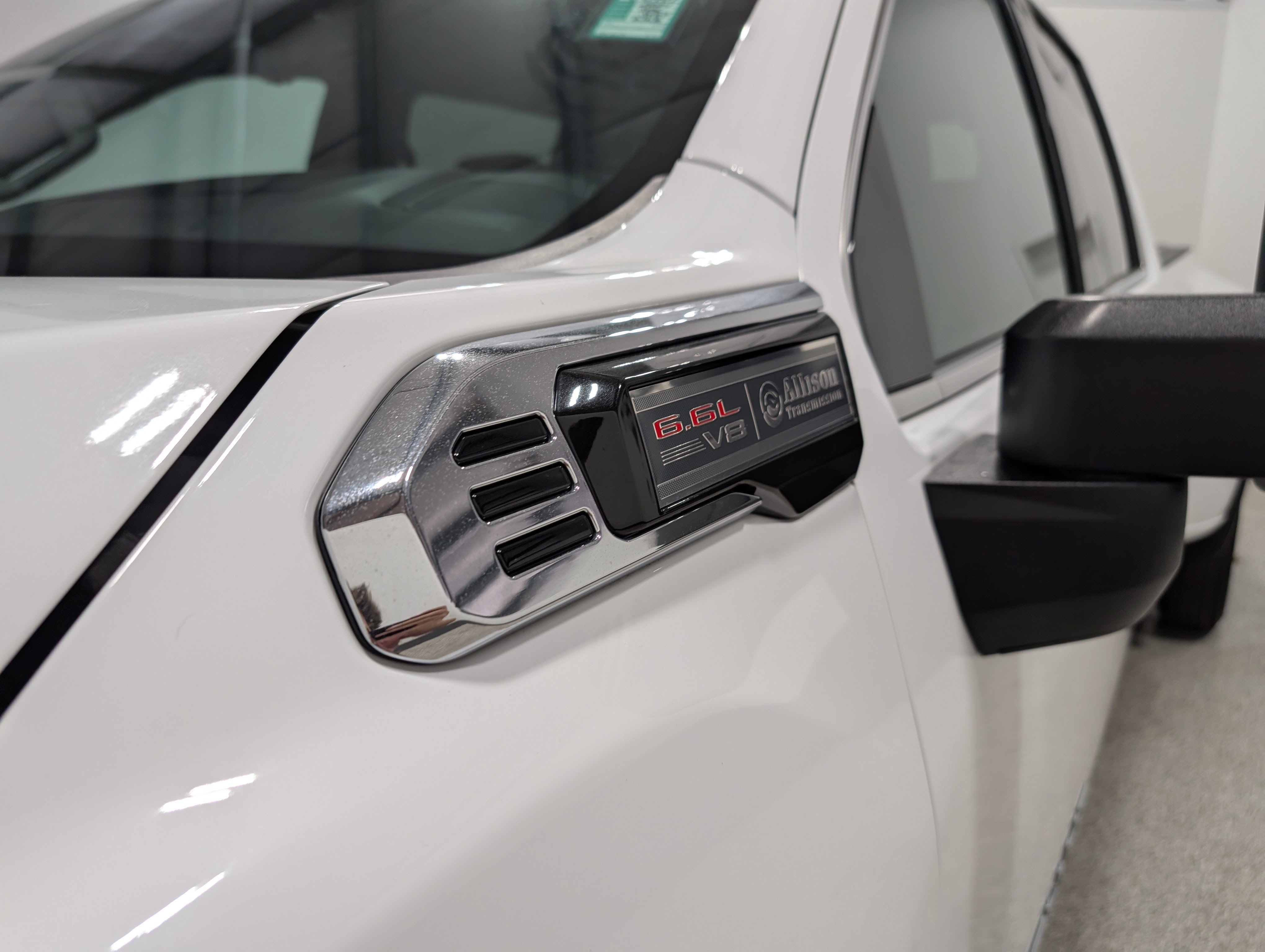 Used 2024 GMC Sierra 3500 Denali w/ Denali Reserve Package AWD/4WD image 9