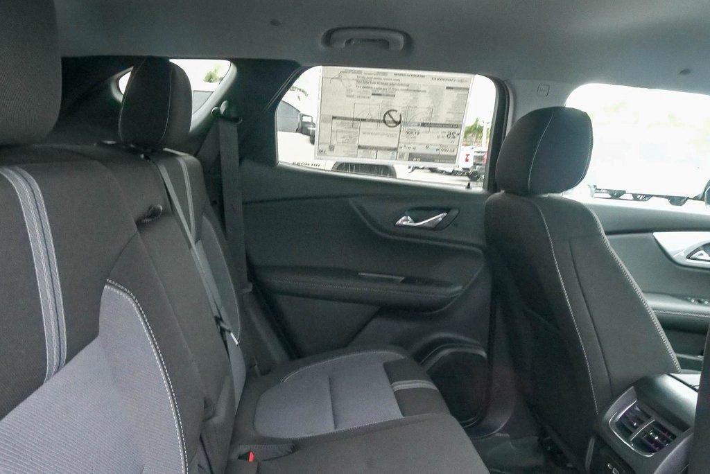 New 2026 Chevrolet Blazer LT w/ Convenience Package image 15