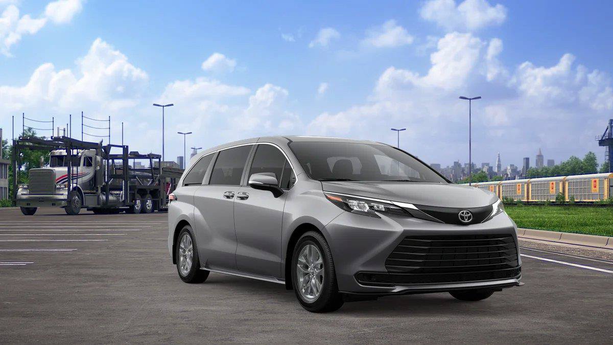 New 2026 Toyota Sienna LE AWD/4WD image 17