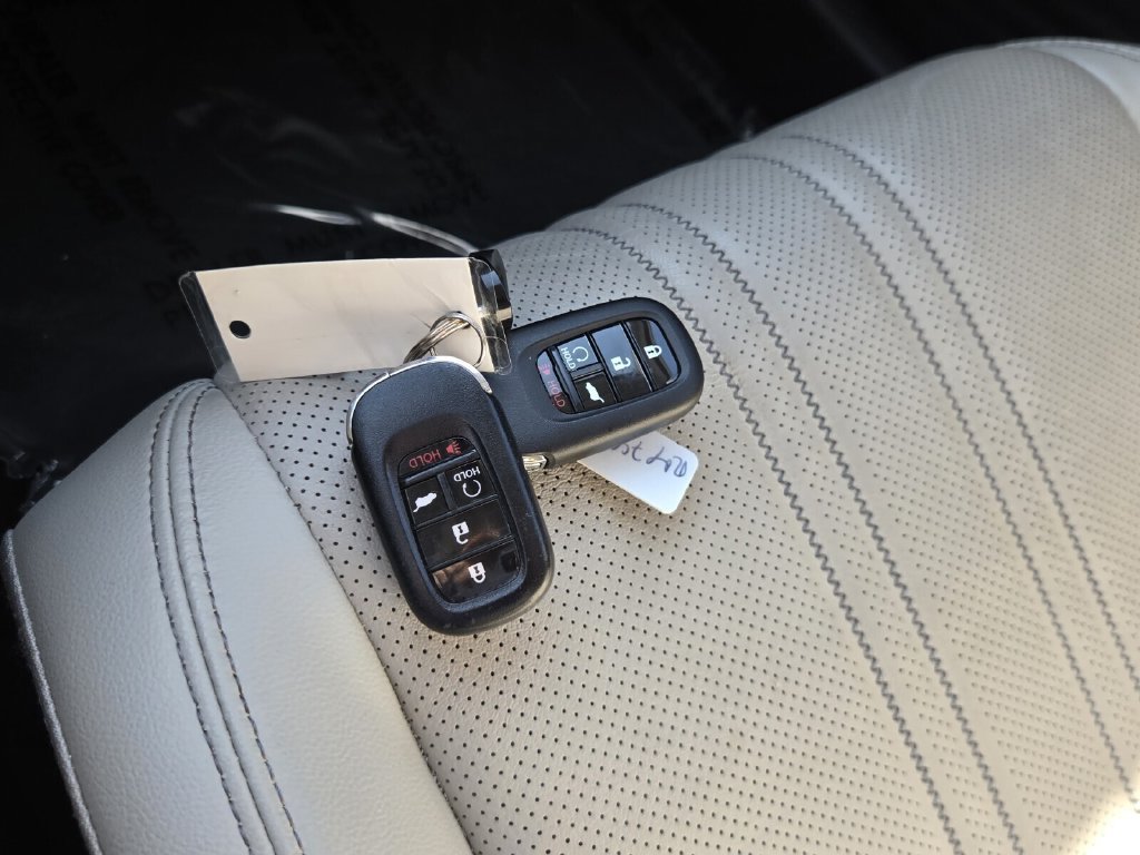 Certified 2024 Honda HR-V EX-L image 19