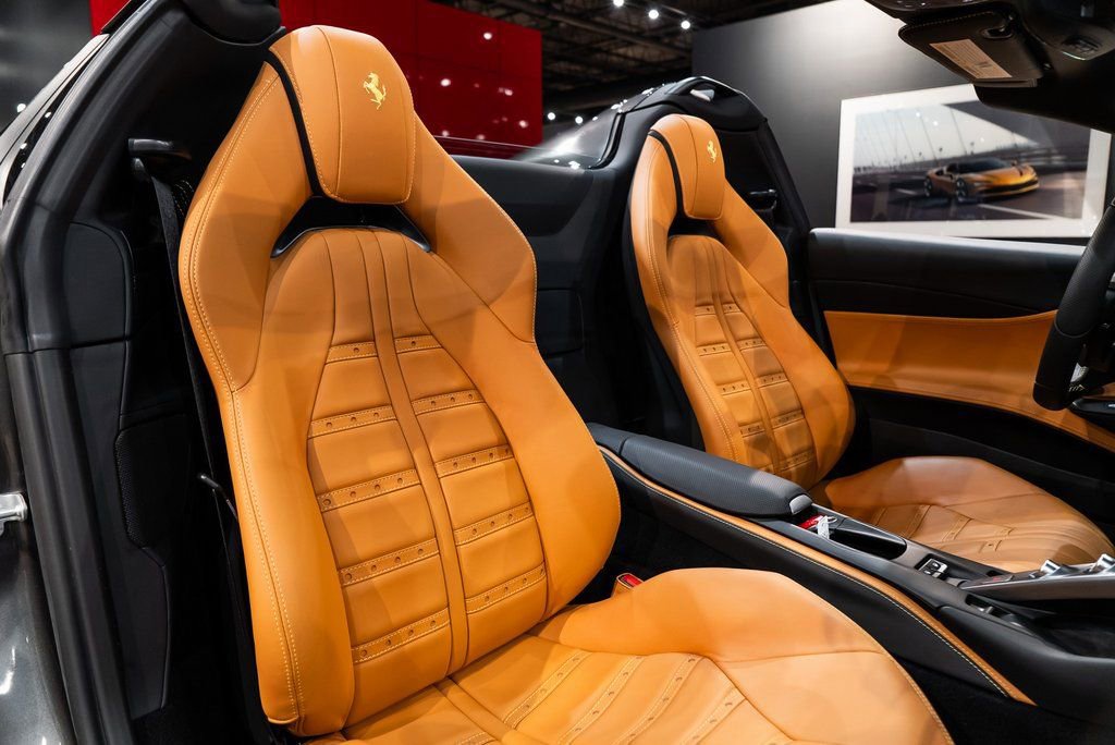 Certified 2022 Ferrari 812 GTS RWD image 39