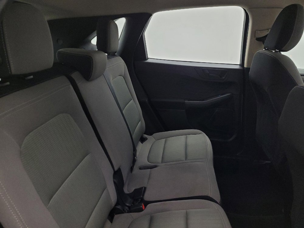 Used 2020 Ford Escape S image 19