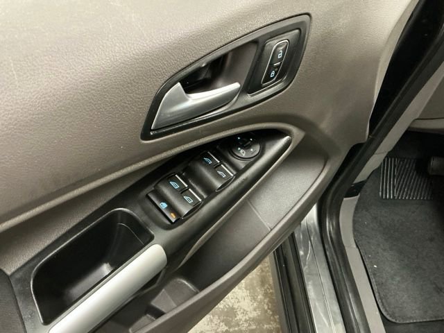 Used 2020 Ford Transit Connect XLT FWD image 15