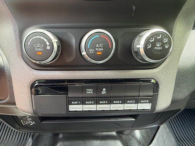 Used 2024 RAM 3500 Tradesman AWD/4WD image 21