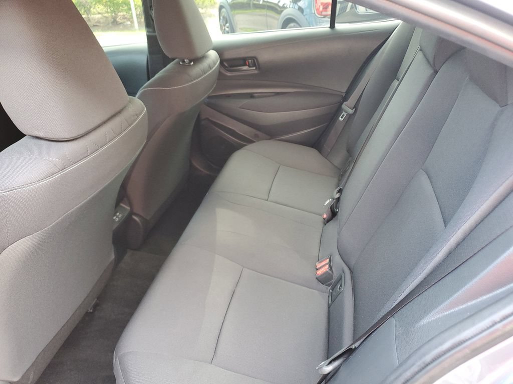 Used 2023 Toyota Corolla LE FWD image 14