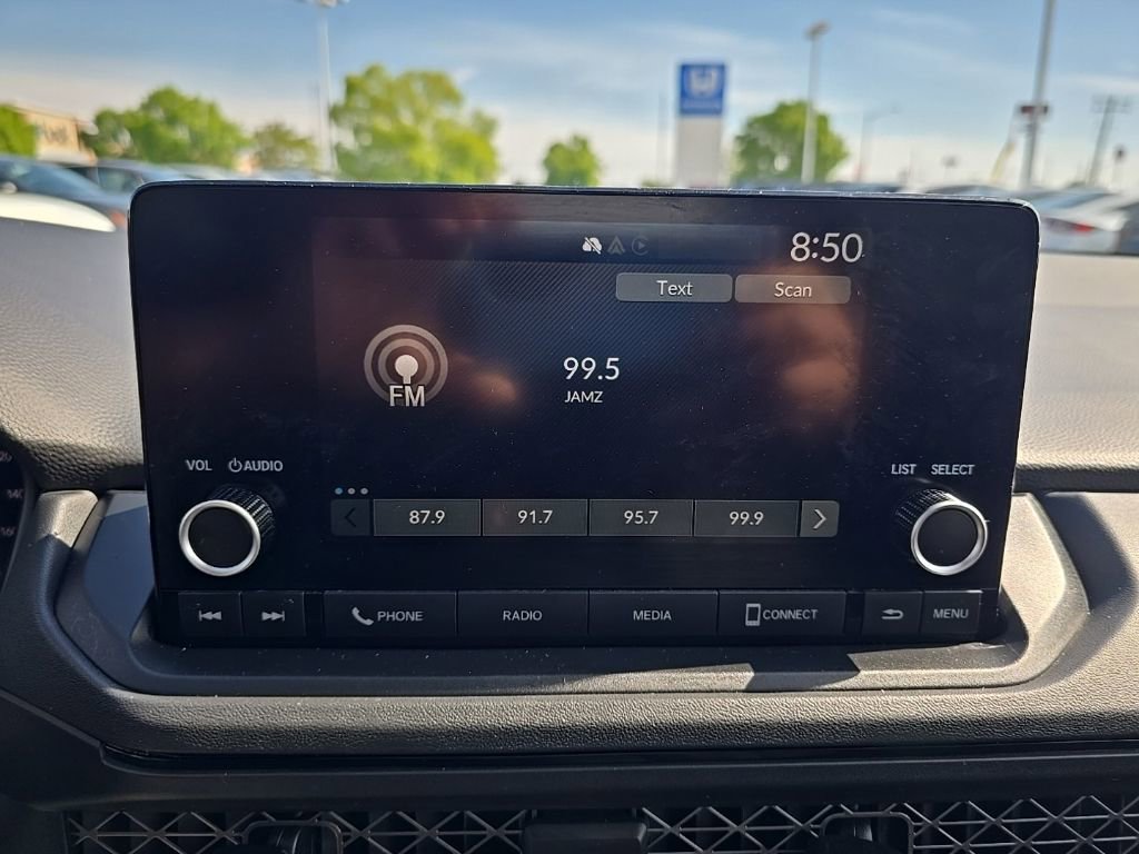 Used 2025 Honda Accord LX image 16