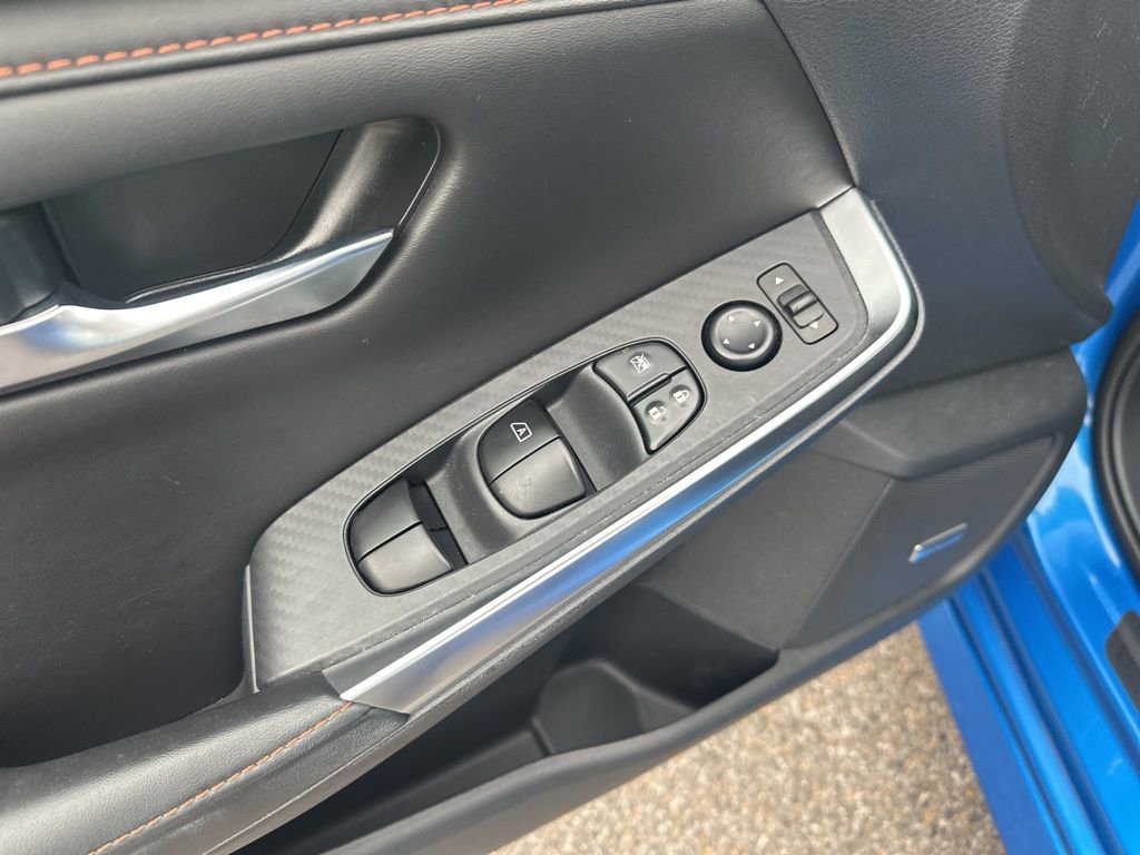 Used 2022 Nissan Sentra SR w/ SR Premium Package image 17