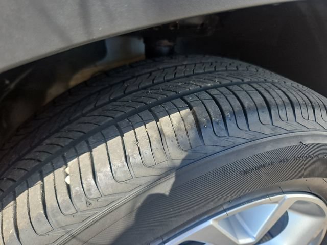 Used 2024 Chevrolet Trax LS w/ LS Convenience Package FWD image 28