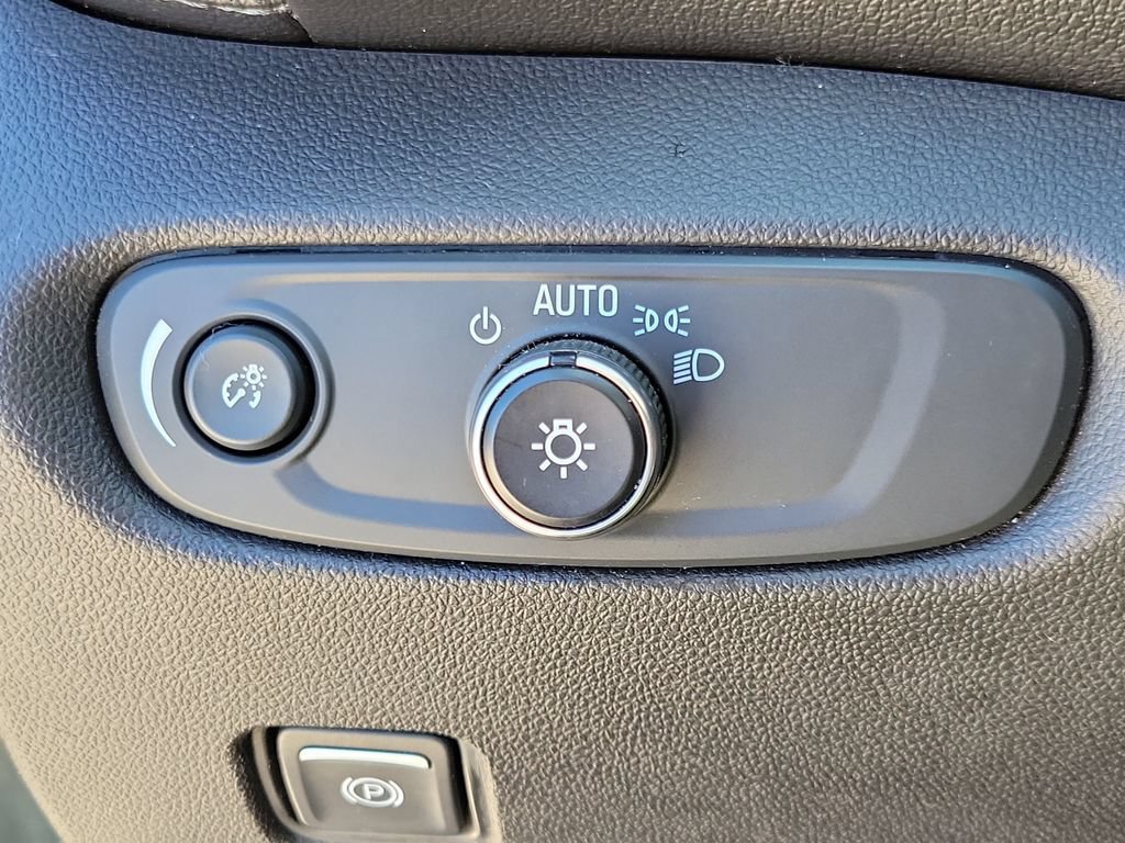 Used 2019 Chevrolet Blazer LT w/ True North Plus Package AWD/4WD image 22