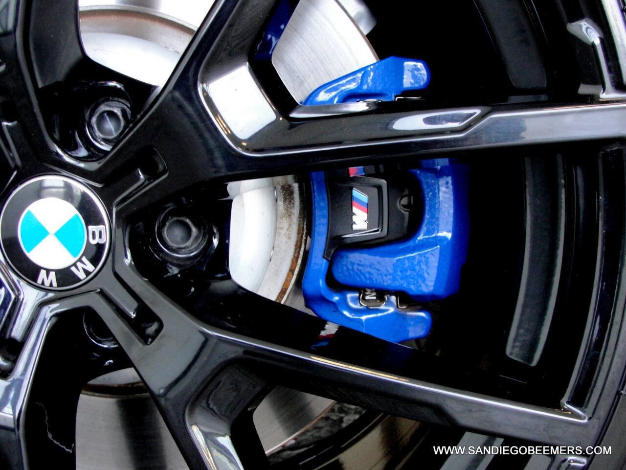 Used 2022 BMW 540i w/ M Sport Package image 16