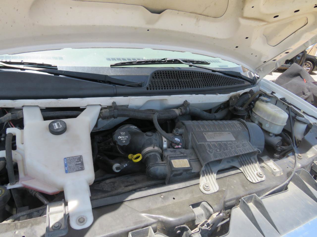 Used 2015 GMC Savana 2500 image 31