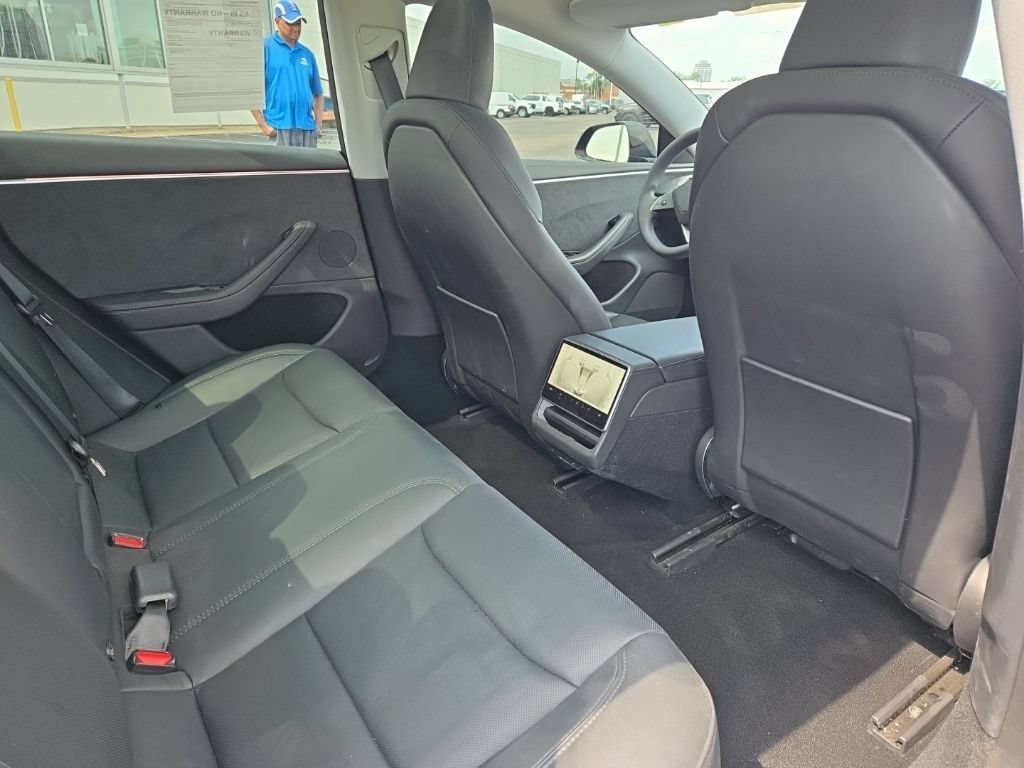 Used 2025 Tesla Model 3 Long Range AWD/4WD image 13