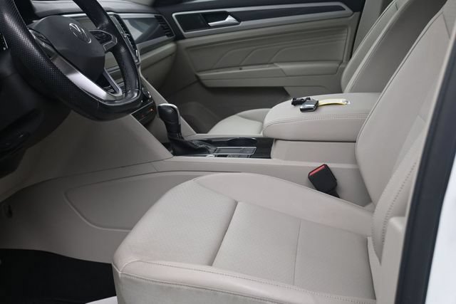 Used 2021 Volkswagen Atlas SEL R-Line FWD image 15