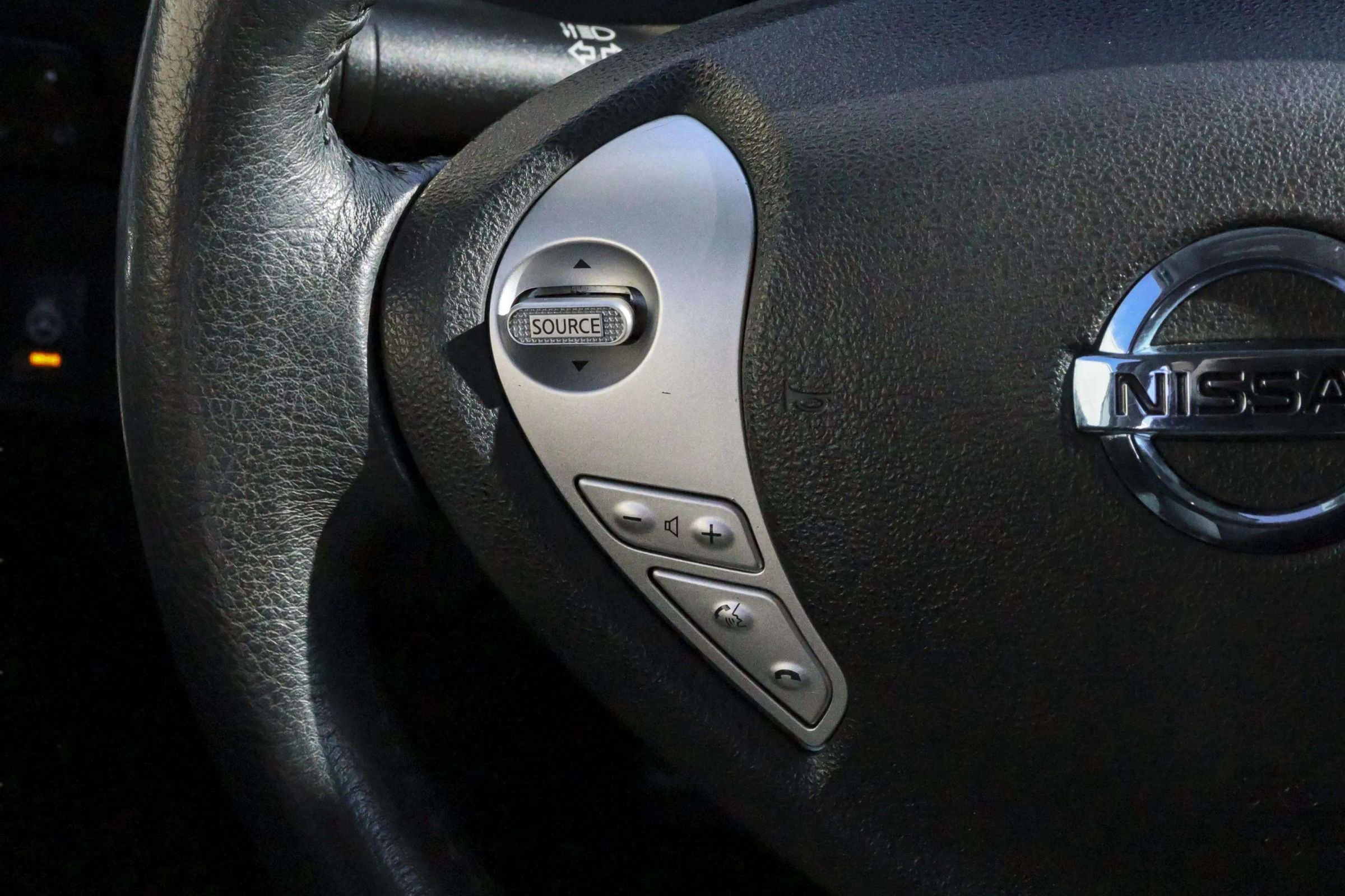 Used 2015 Nissan Leaf S image 21