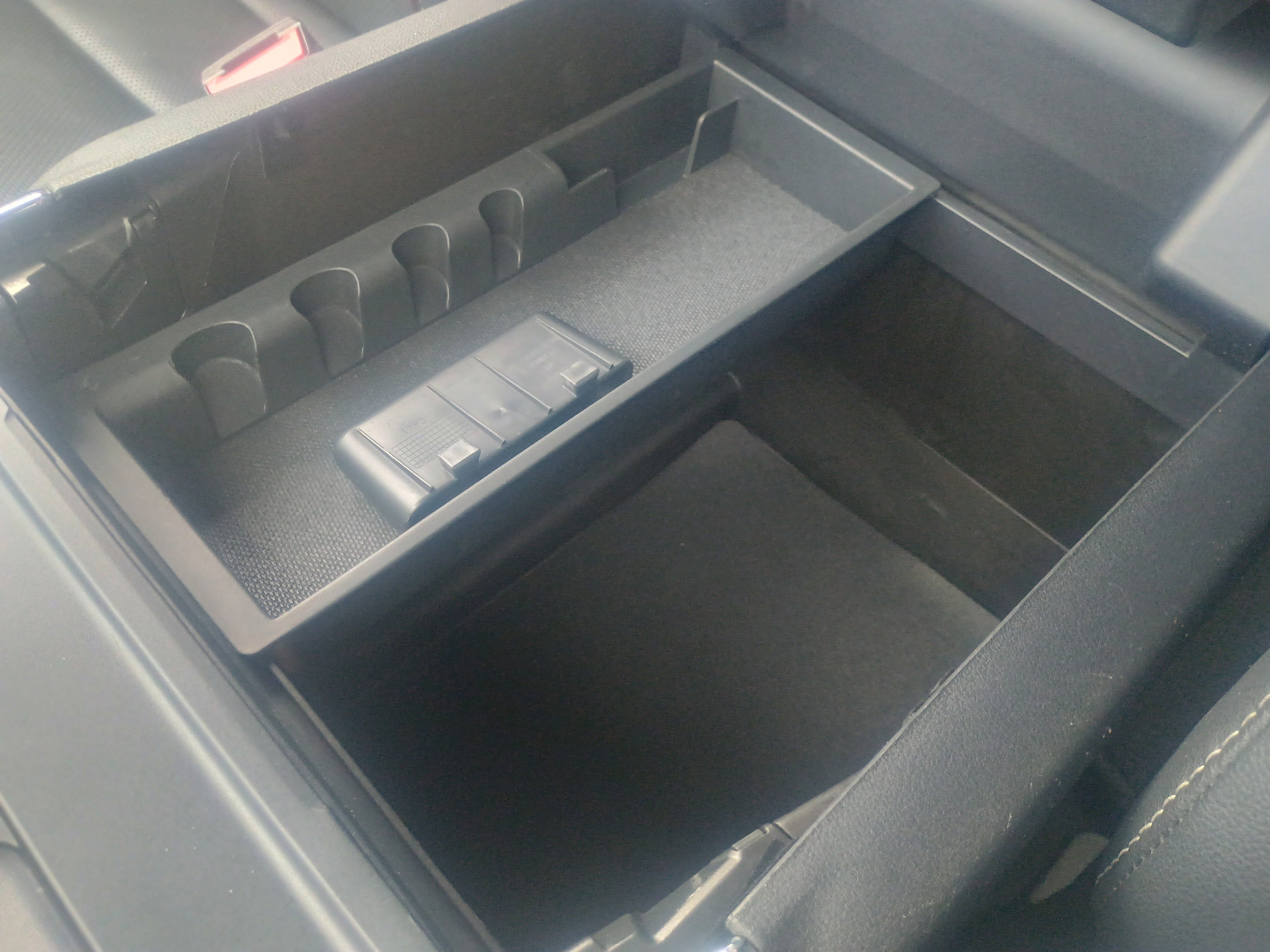 Used 2021 Ford F150 Lariat w/ Equipment Group 502A High image 33