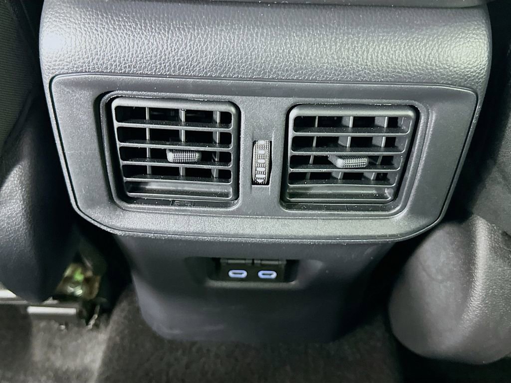 Certified 2024 Toyota RAV4 XLE image 25