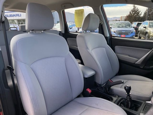 Used 2017 Subaru Forester 2.5i image 9