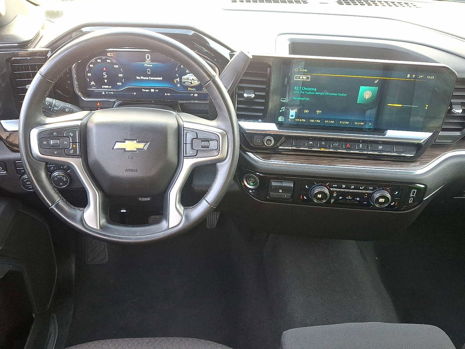 Used 2025 Chevrolet Silverado 1500 LT image 12