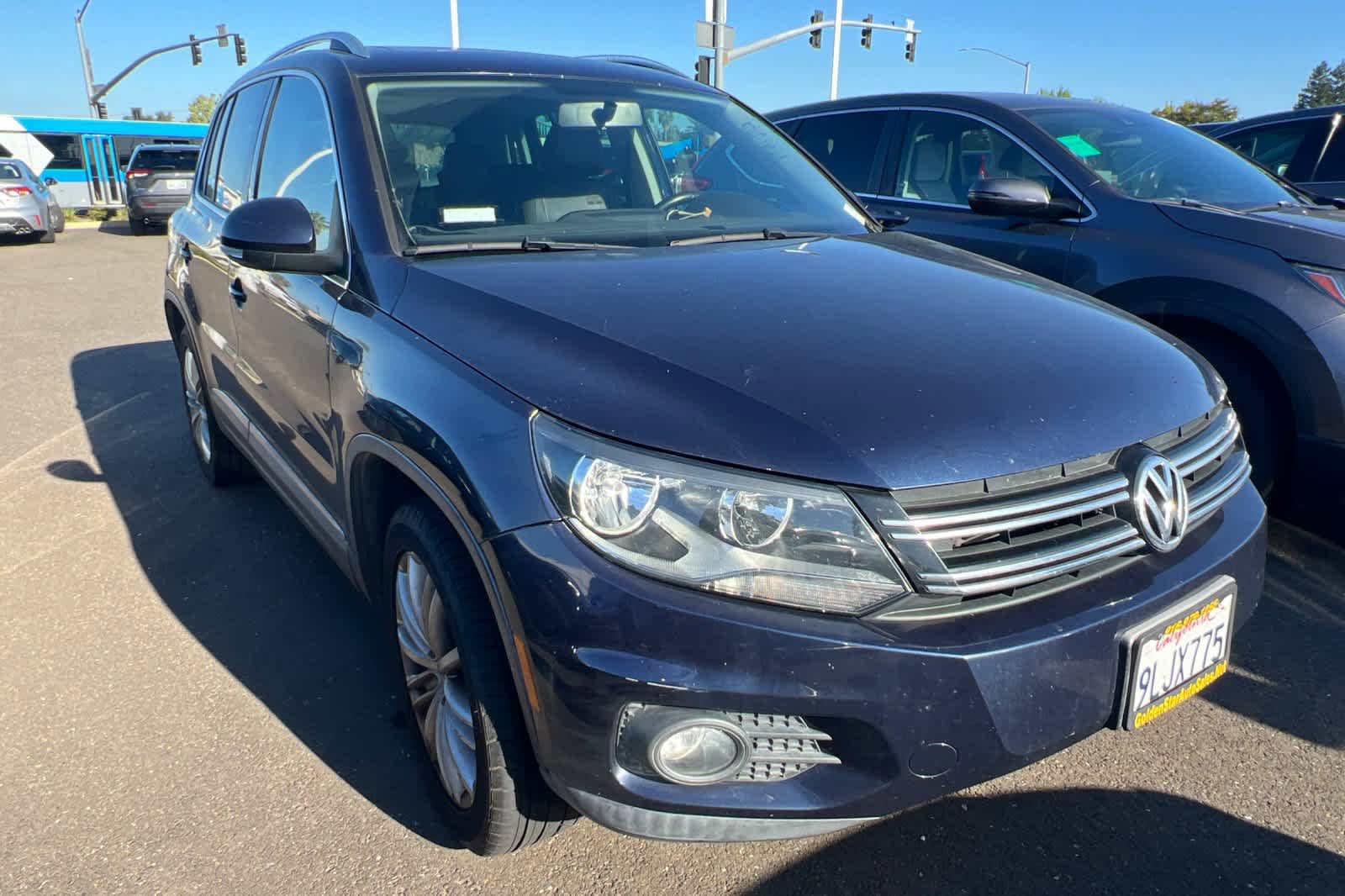 Used 2013 Volkswagen Tiguan S AWD/4WD image 3