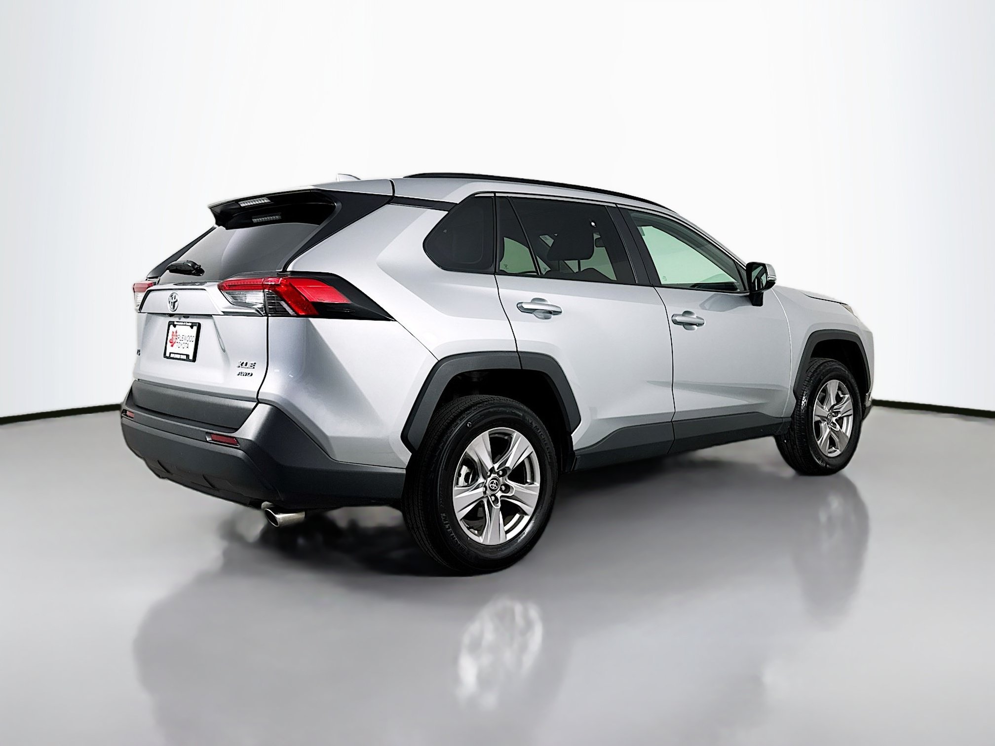 Certified 2025 Toyota RAV4 XLE AWD/4WD image 7