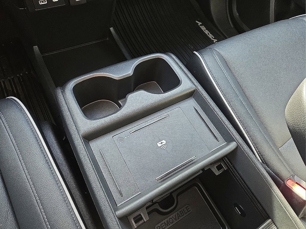 Used 2025 Honda Odyssey Touring image 31