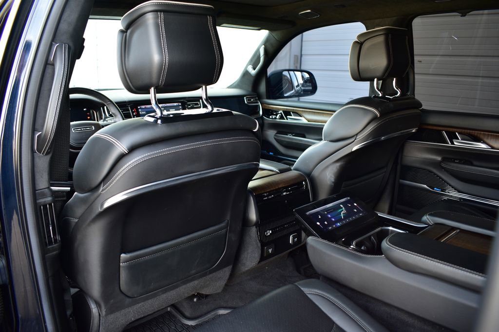 Used 2022 Jeep Grand Wagoneer Series II w/ Premium Group II image 28