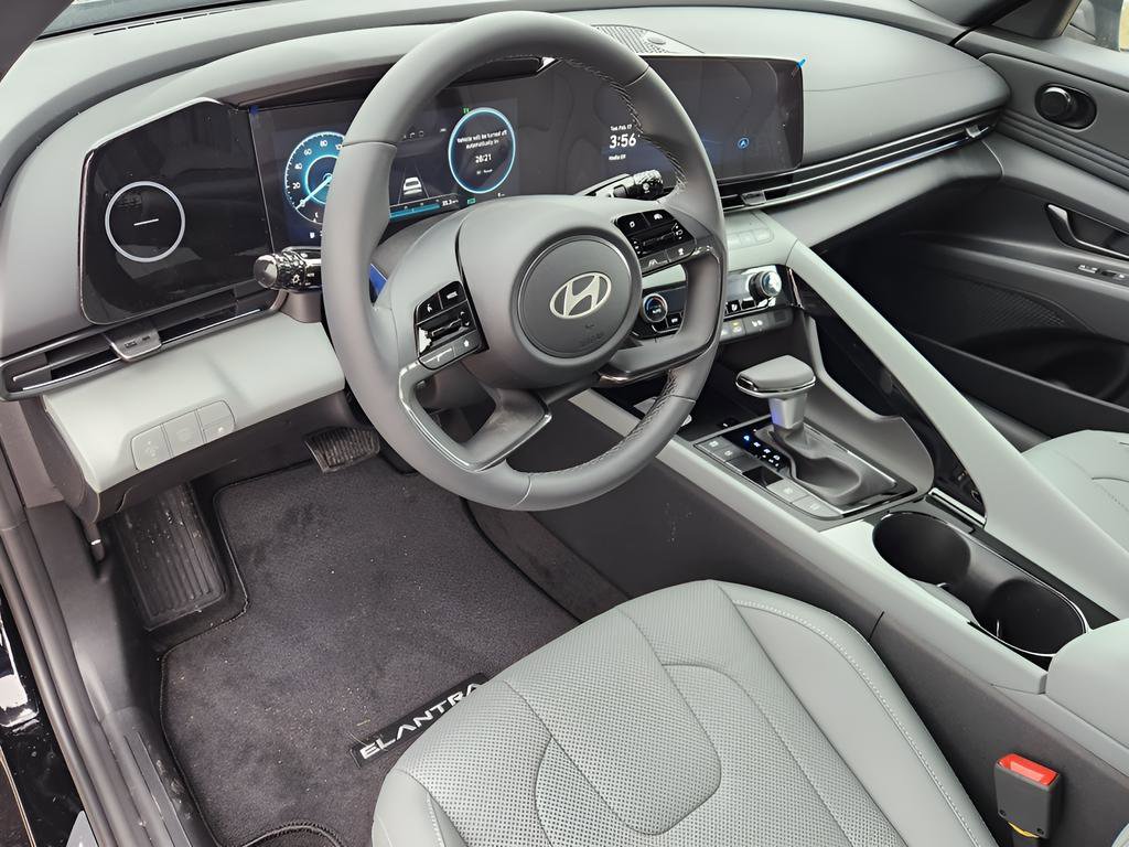New 2026 Hyundai Elantra Limited image 14