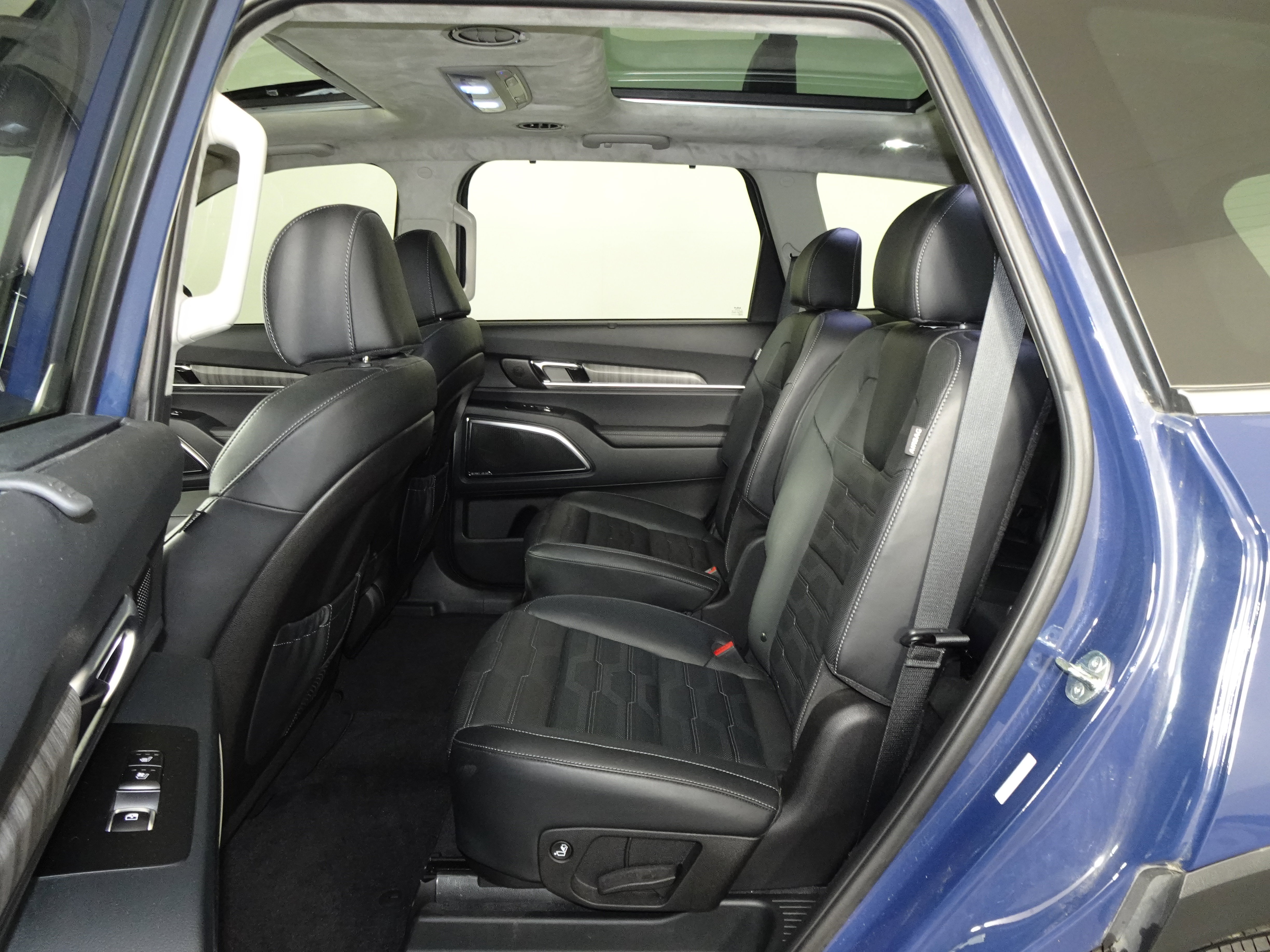 Used 2024 Kia Telluride SX Prestige image 41