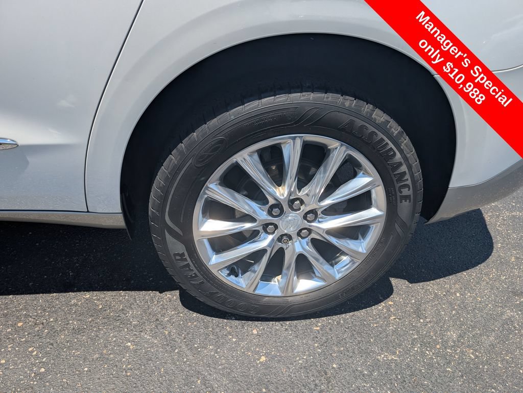 Used 2018 Buick Enclave Premium w/ Experience Buick Package FWD image 24