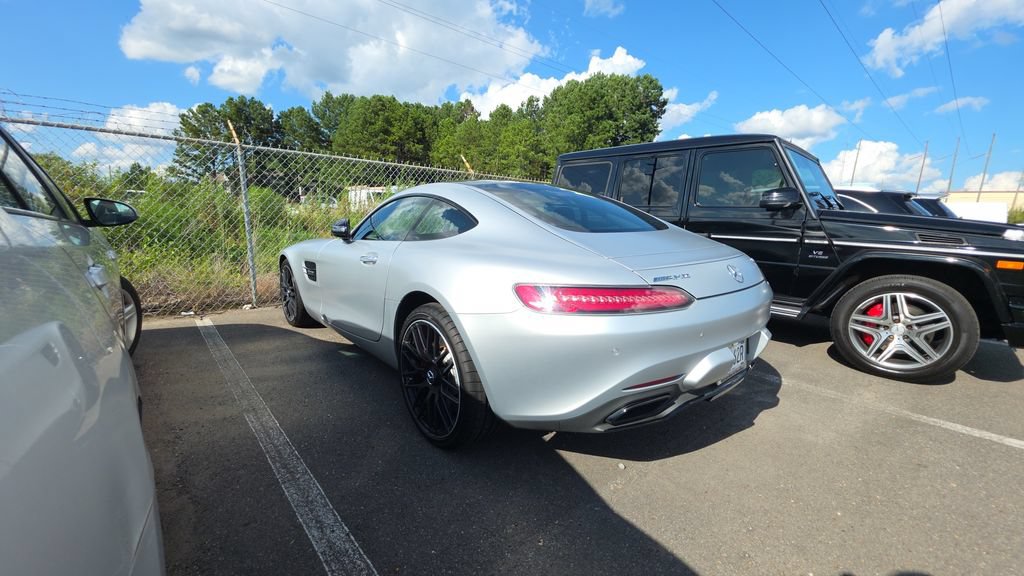 Used 2016 Mercedes-Benz AMG GT S image 2