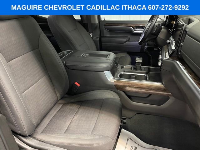 Used 2022 GMC Sierra 1500 Elevation w/ Preferred Package image 19