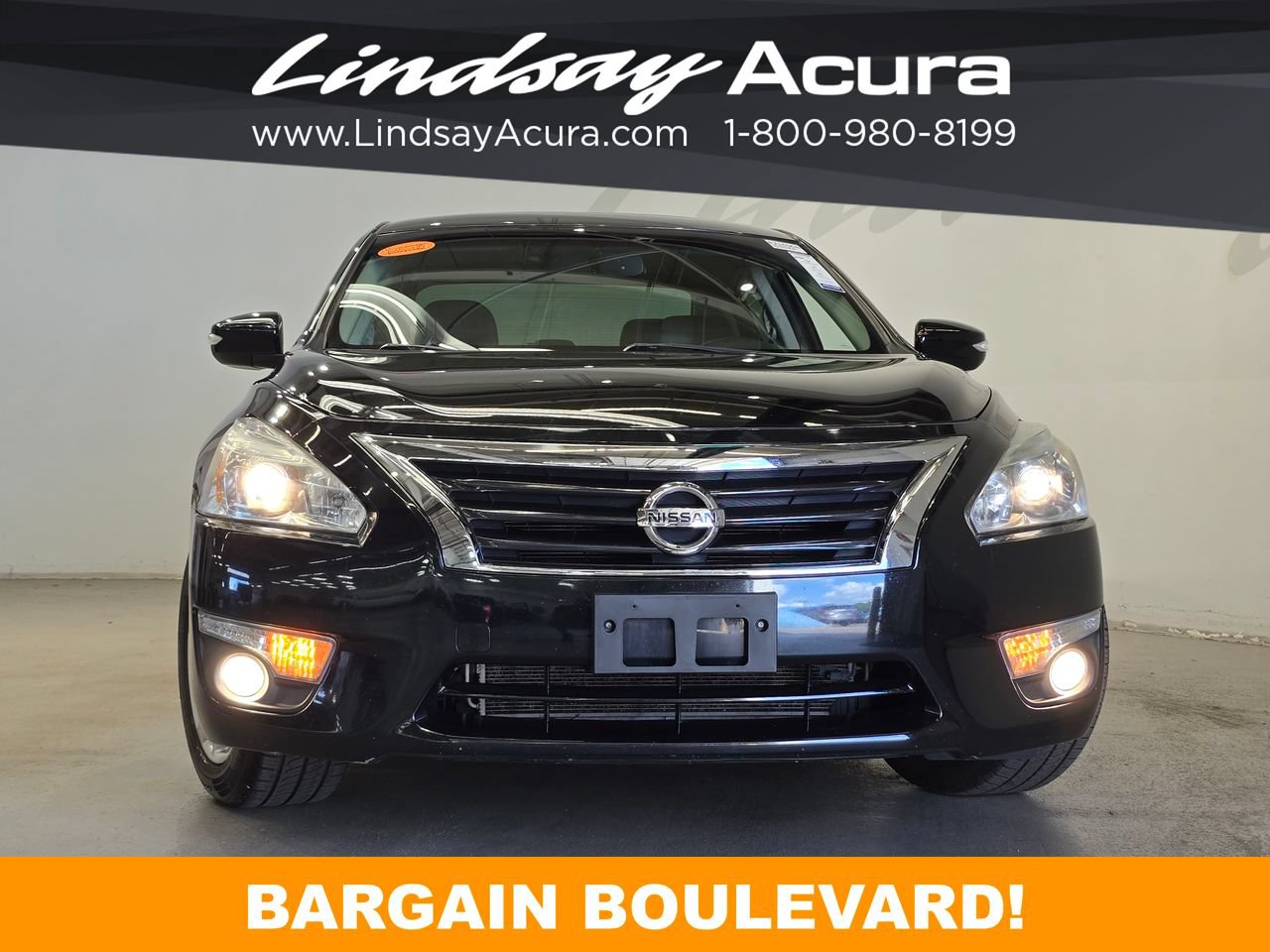 Used 2014 Nissan Altima 2.5 SL w/ Moonroof Package FWD image 2