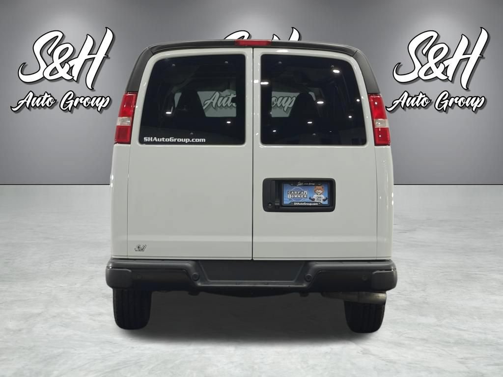Used 2023 GMC Savana 2500 LS w/ Driver Convenience Package RWD image 18