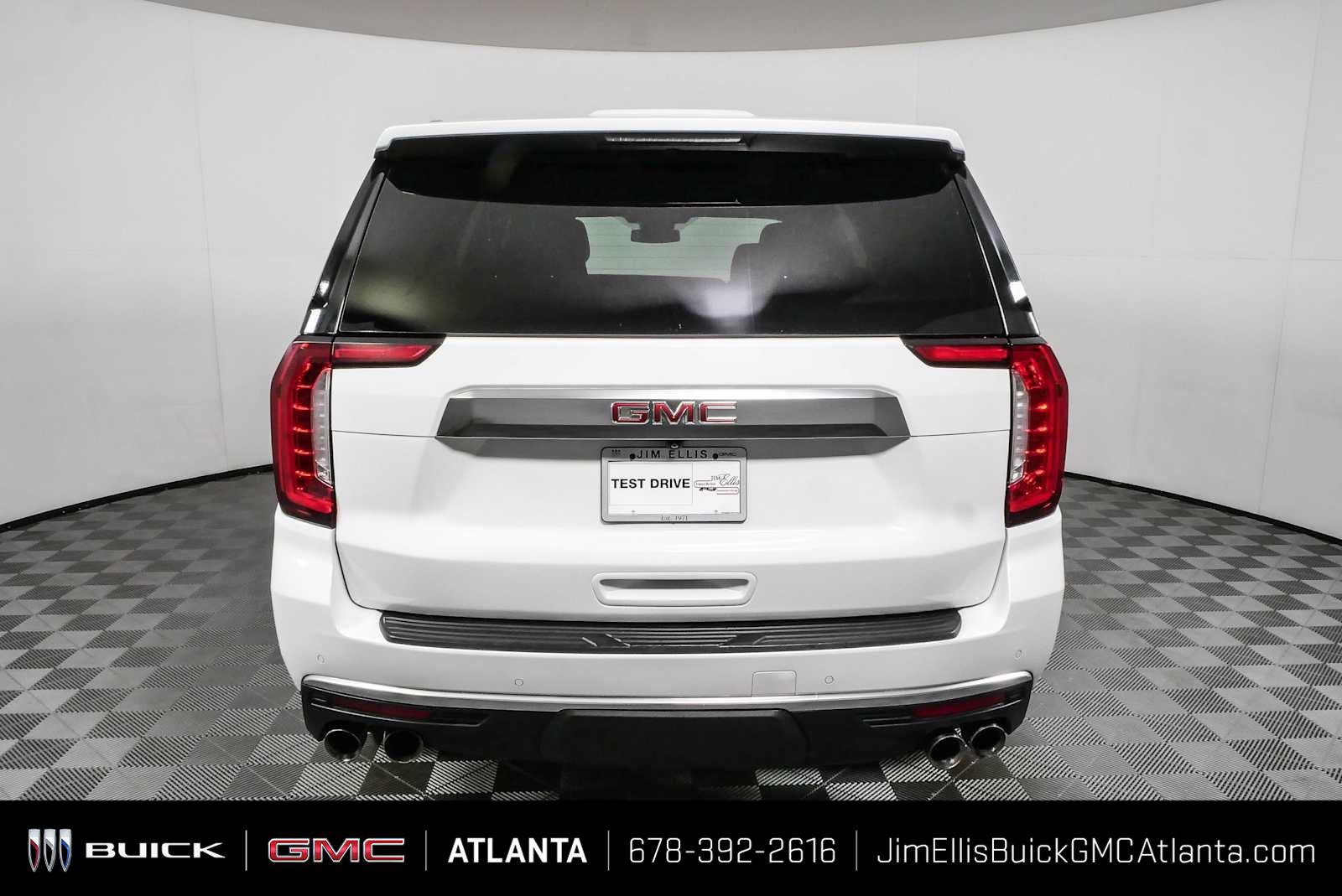 Certified 2023 GMC Yukon Denali AWD/4WD image 26