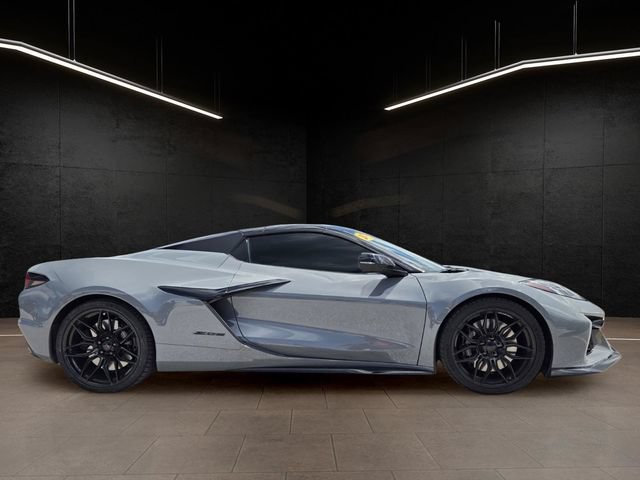 Used 2024 Chevrolet Corvette Z06 w/ Battery Protection Package RWD image 8