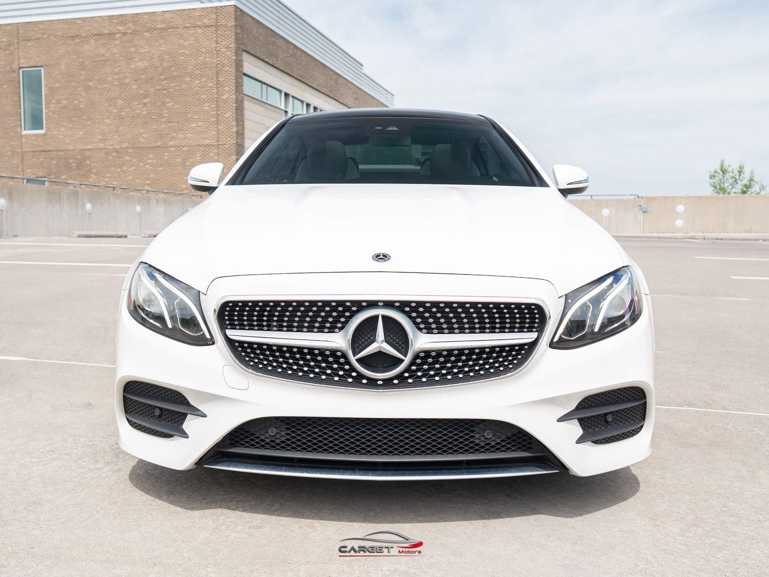 Used 2018 Mercedes-Benz E 400 Coupe image 2