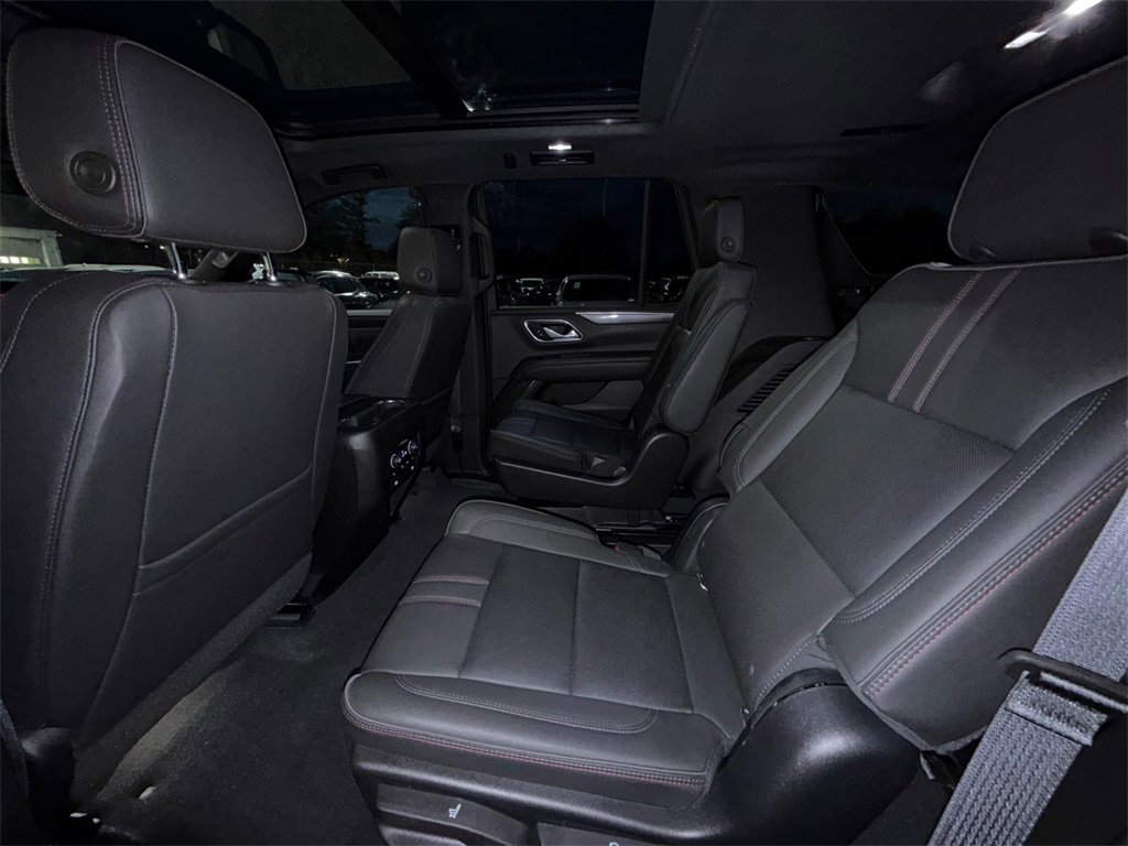 Used 2021 Chevrolet Tahoe RST w/ Luxury Package image 23