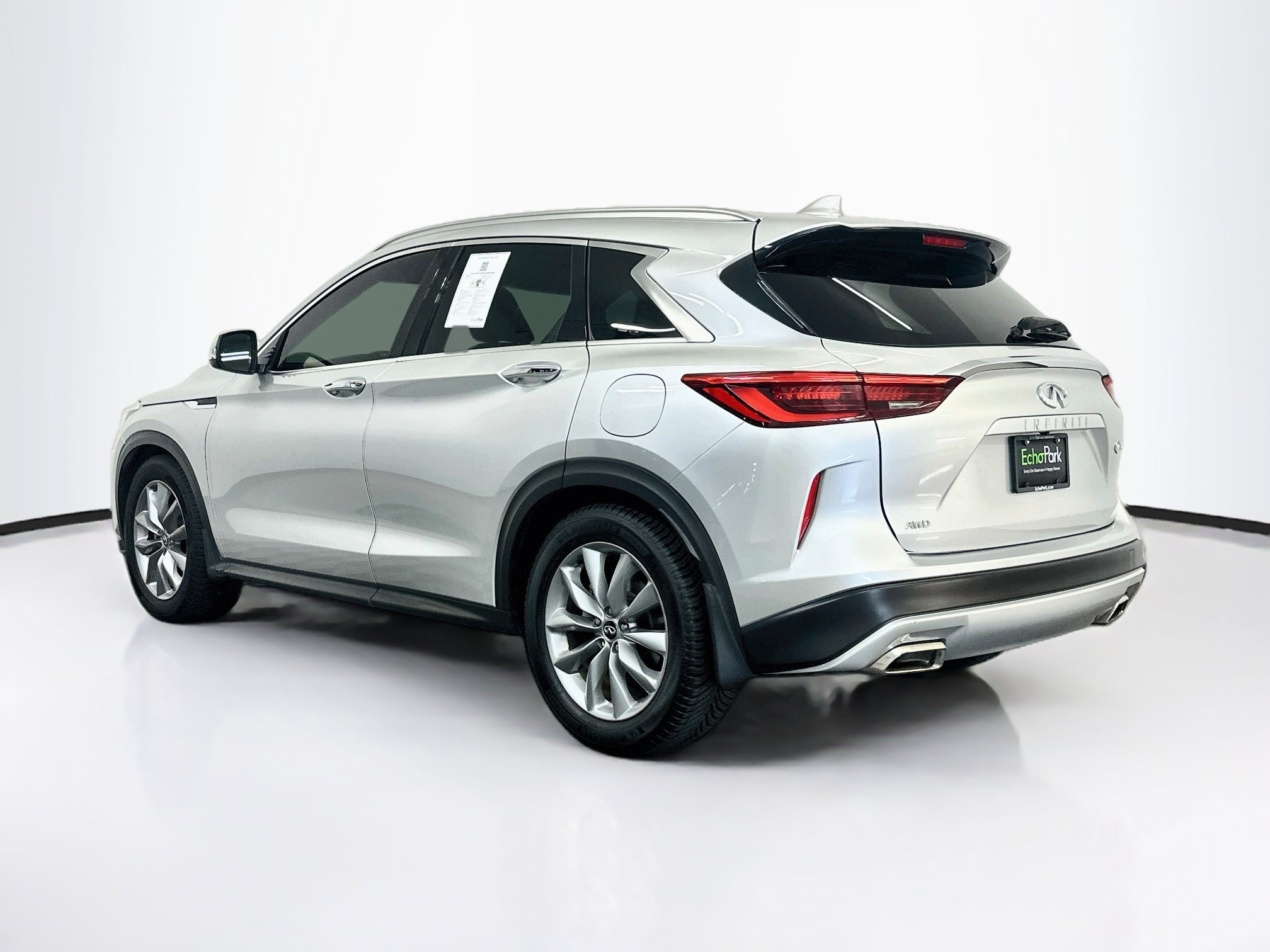 Used 2019 INFINITI QX50 Luxe w/ Navigation Package AWD/4WD image 5