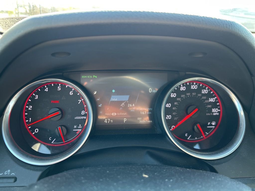 Used 2018 Toyota Camry XSE FWD image 13