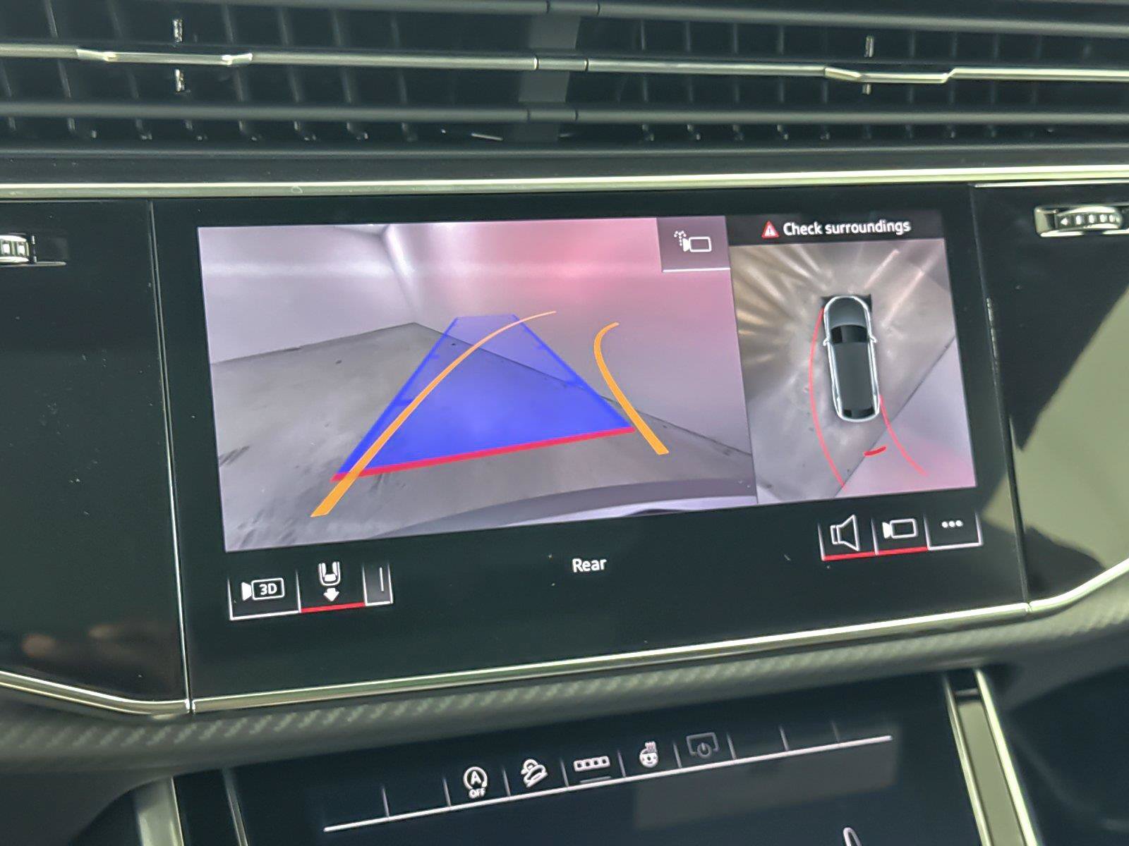 New 2026 Audi SQ8 Premium Plus AWD/4WD image 19
