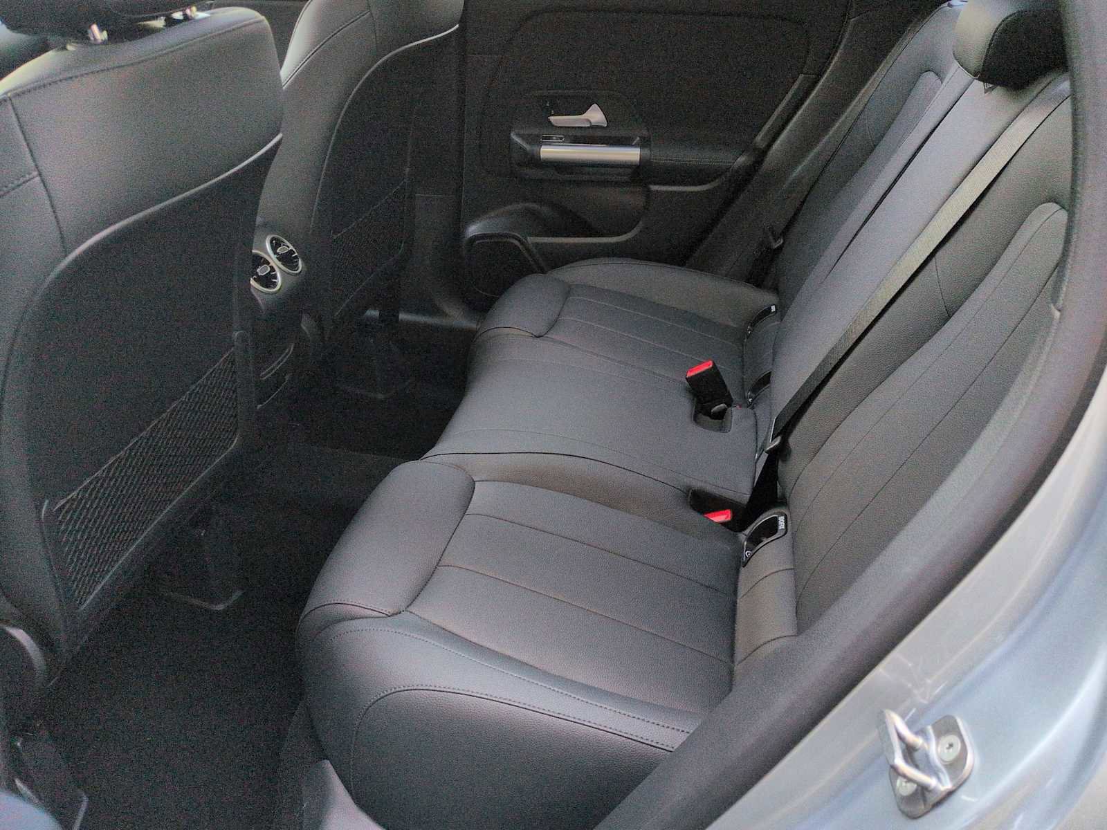 Used 2026 Mercedes-Benz GLA 250 4MATIC image 21
