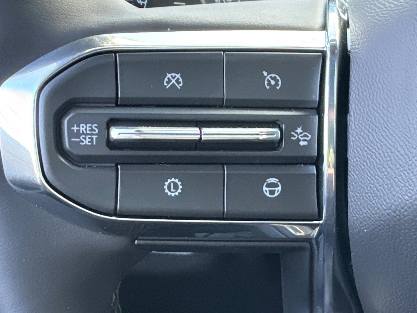 New 2026 GMC Yukon XL Elevation w/ Elevation Premium Package image 22