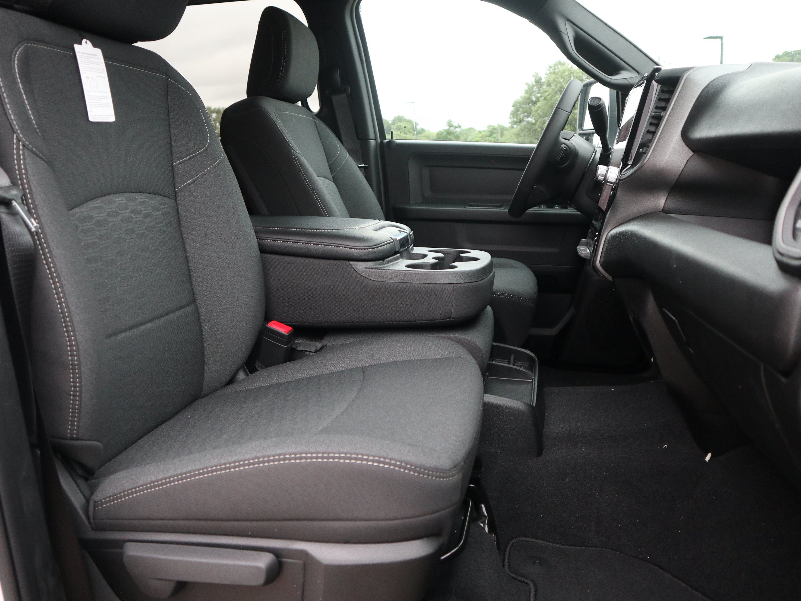 New 2026 RAM 3500 Tradesman AWD/4WD image 20